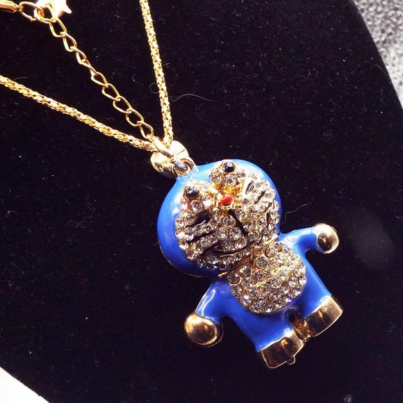 BETSEY JOHNSON KITTEN KITTY CAT IN BLUE SNOWSUIT RHINESTONES PENDANT NEC… - Picture 2 of 5